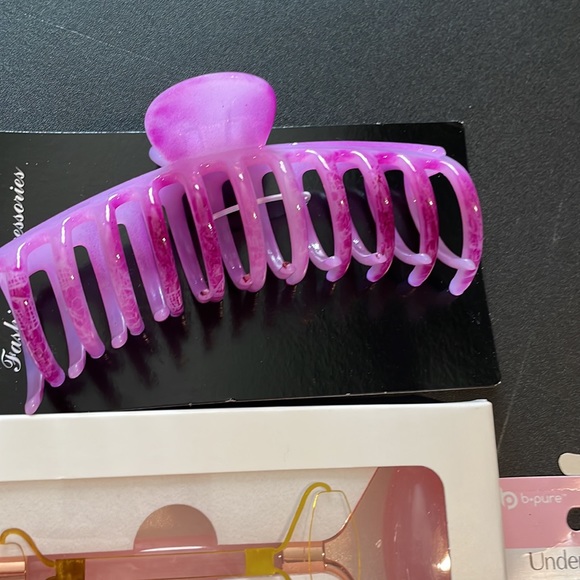 5pc misc items for the ladies - Picture 5 of 5